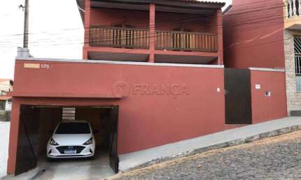 CASA 3 DORMITÓRIOS SENDO 1 SUÍTE - JARDIM ALBUQUERQUE - SANTA BRANCA