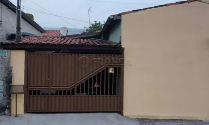 Casa 3 Dormitórios - Eugênio de Melo - São José dos Cammpos