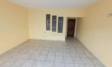 Casa 2 dormitórios sendo 2 suítes + 1 quarto independente - centro de jacareí