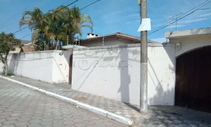 CASA 5 DORMITÓRIOS SENDO 3 SUITES BAIRRO JARDIM SIESTA JACAREÍ