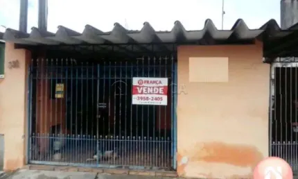 Casa com 3 quartos à venda no Jardim Jacinto, Jacareí 