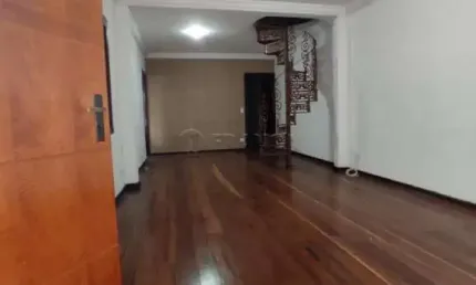 Casa com 3 quartos à venda no Jardim Santa Maria, Jacareí 