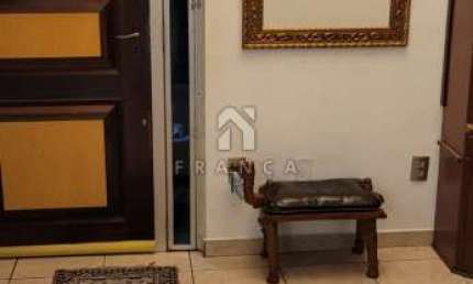 Casa com 5 quartos à venda no Centro, Jacareí 