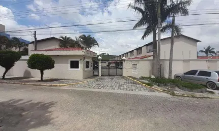 CASA EM CONDOMINIO 02 DORMITÓRIOS SENDO 01 SUITE - CIDADE JARDIM JACAREÍ SP