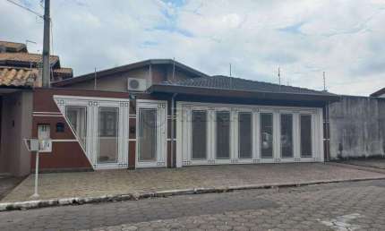 Casa com 3 quartos à venda no Jardim Santa Maria, Jacareí 