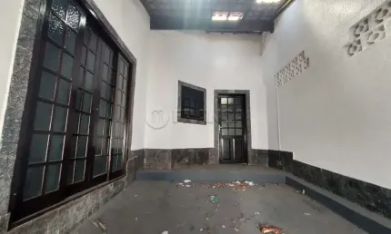 Casa com 2 quartos à venda no Jardim Santa Marina, Jacareí 