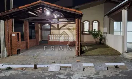 CASA EM CONDOMINIO 03 DORMITÓRIOS SENDO 01 SUITE - PARQUE CALIFORNIA JACAREÍ SP