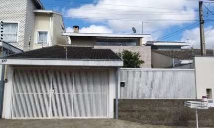 Procurando sobrado mobiliado no bairro Villa Branca, em Jacareí SP
