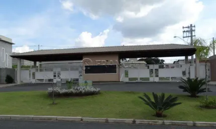 Casa em condominio 03 dormitórios sendo 01 suite master - são joão jacareí sp