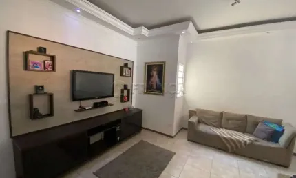 CASA 03 DORMITÓRIOS SENDO 01 SUITE - PARQUE SANTOS ANTONIO JACAREÍ SP