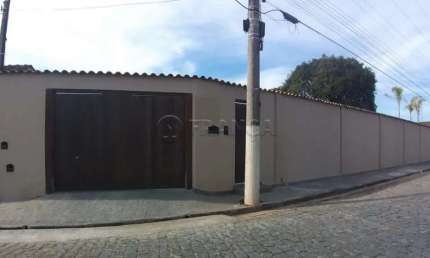 CASA 03 DORMITÓRIOS SENDO 01 SUITE COM CLOSET - JARDIM JACINTO JACAREÍ SP