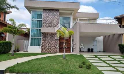 CASA EM CONDOMINIO 03 SUITES - VILLA BRANCA EM JACAREI SP