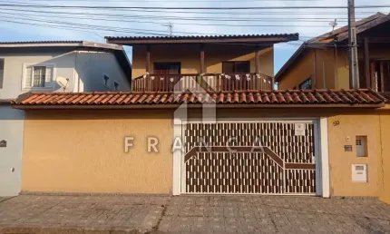 CASA 04 DORMITÓRIOS SENDO 01 SUITE - JARDIM TERRAS DE SÃO JO~SO JACAREÍ SP