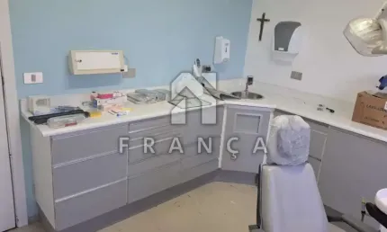 Sala comercial para alugar no Jardim Santa Maria, Jacareí 