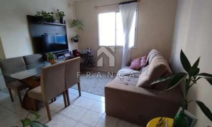 Apartamento de 02 dormitórios - Residencial Flores II - Bosque dos Eucaliptos