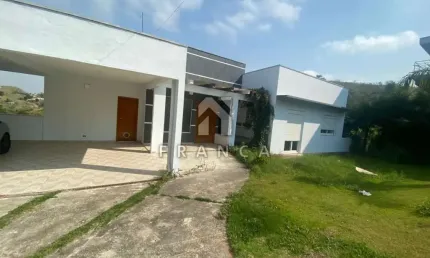 Casa em condominio com 05 dormitórios sendo 02 suites - vale dos lagos jacarei sp