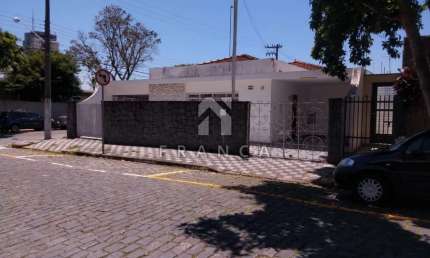 Casa com 3 quartos à venda no Centro, Jacareí 