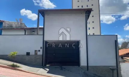 Casa com 4 quartos à venda no Parque Santo Antônio, Jacareí 