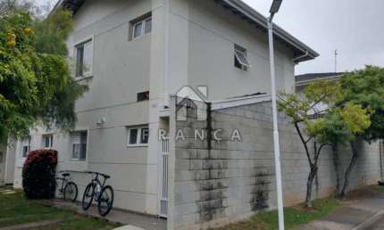 Casa em condomínio fechado com 4 quartos para alugar no Jardim Santa Maria, Jacareí 