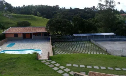 Fazenda à venda no Veraneio Ijal, Jacareí 