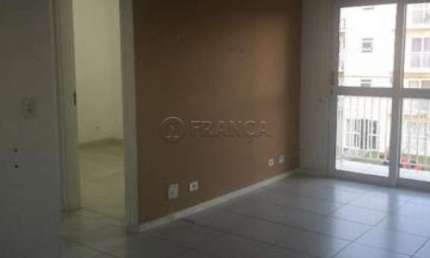 APARTAMENTO 2 DORMITÓRIOS PRÓXIMO A REGIÃO CENTRAL DE JACAREÍ
