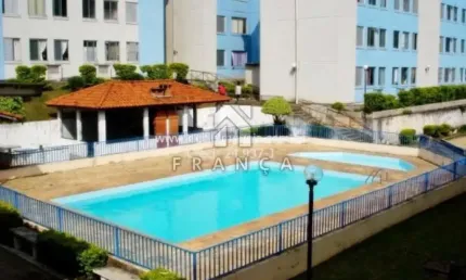 Apartamento 2 dormitórios no Bosque dos Eucalípitos