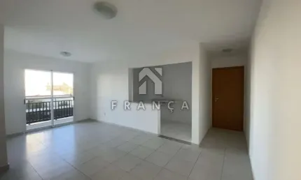 Apartamento com 3 quartos para alugar no Centro, Jacareí 