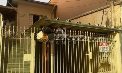 Casa/Padrão - Residencial - No bairro Jardim Califórnia