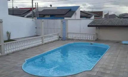 CASA DE FESTA COM PISCINA - PARQUE DOS SINOS JACAREÍ SP