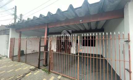 Casa com 2 quartos à venda no Conjunto Habitacional Marinho, Jacareí 