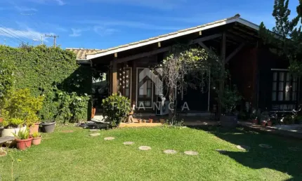 Casa com 3 quartos à venda no Jardim Santa Maria, Jacareí 