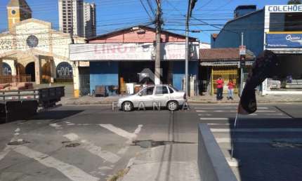 Sala comercial à venda no São João, Jacareí 