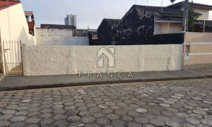 Terreno à venda na Cidade Jardim, Jacareí 