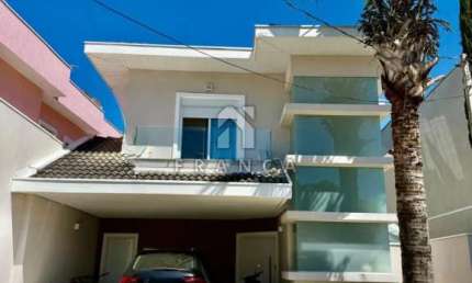 Casa em condomínio fechado com 3 quartos à venda no Parque Califórnia, Jacareí 