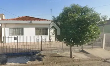 CASA DE 2 DORMITÓRIOS COM EDÍCULA NO BAIRRO JARDIM JACINTO - JACAREÍ
