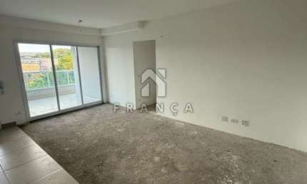Apartamento com 3 quartos para alugar no Jardim Califórnia, Jacareí 