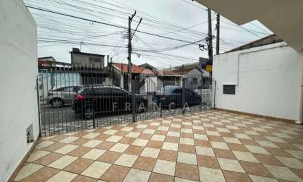 Casa com 4 quartos para alugar no Parque Itamarati, Jacareí 
