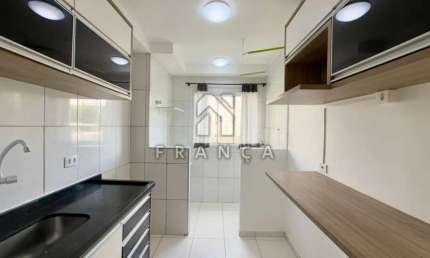 Apartamento com 2 quartos para alugar no Jardim Maria Amélia, Jacareí 
