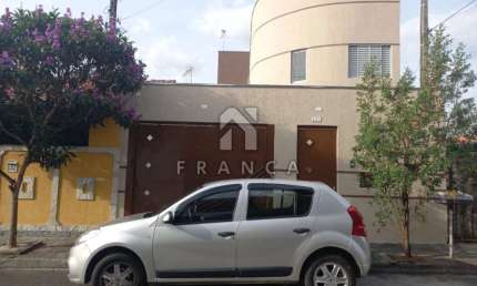 Casa com 3 quartos para alugar no Parque dos Príncipes, Jacareí 