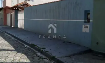 Uma excelente oportunidade no bairro Jardim Esperança!