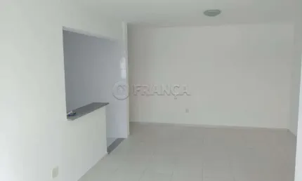 Apartamento de 01 Dormitórios -  Edifício Saveiro - Monte Castelo