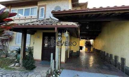 Casa com 4 quartos à venda na Rua Eurico Aragão, 58, Piratininga, Niterói
