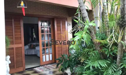 Casa com 3 quartos à venda na Rua Nilo Caldas Brandão, 131, Trindade, São Gonçalo