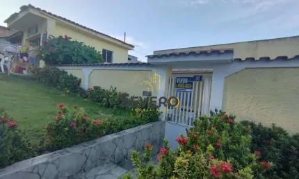 Casa com 2 quartos à venda na Rua Nair Baio, 96, Almerinda, São Gonçalo
