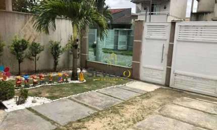Casa à venda no bairro Centro (Manilha) - Itaboraí/RJ