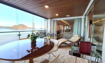 Apartamento Alto Padrão com 4 suítes e 475m² de Frente para o Mar