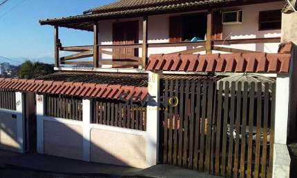 Casa com 3 quartos à venda na Rua José Santana, Colubande, São Gonçalo