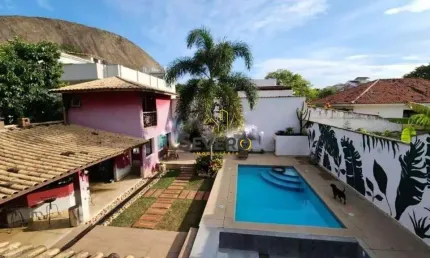 Casa com 6 quartos à venda na Rua das Camélias, Itacoatiara, Niterói