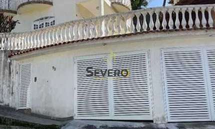 Casa com 3 quartos à venda na Rua Alonso de Faria, 967, Centro, São Gonçalo