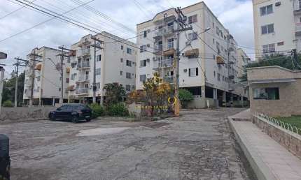 Apartamento 2 quartos com excelente planta em Alcântara.